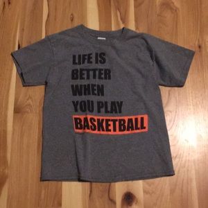 Gray black and orange t-shirt.